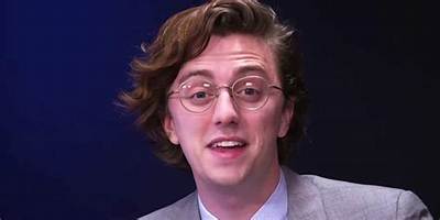 Brian David Gilbert Wiki, Biography, Age, Height, Life, Trivia, Ethnicity, Religion, Affair, Dating, Girlfriend, Net Worth