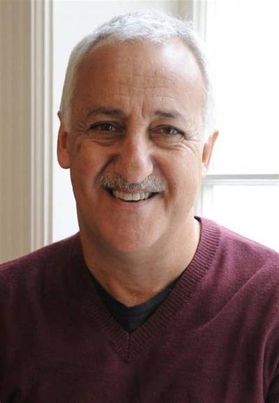 Brian George Bio, Wiki, Age, Height, Family, Wife, Movies and Net Worth.