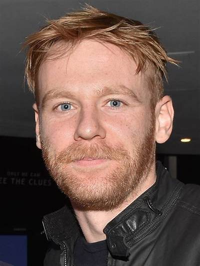 Brian Gleeson: Dating, Net Worth, Tattoos, Smoking & Body Facts