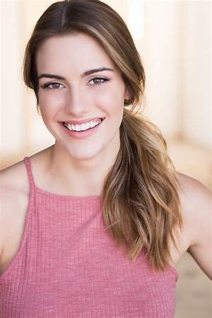 Brianna Joy Chomer Net Worth, Income, Salary, Earnings, Biography