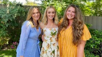 Brianne Howey Sister Cailan Howey Has Made Her Mark in the Fashion Industry