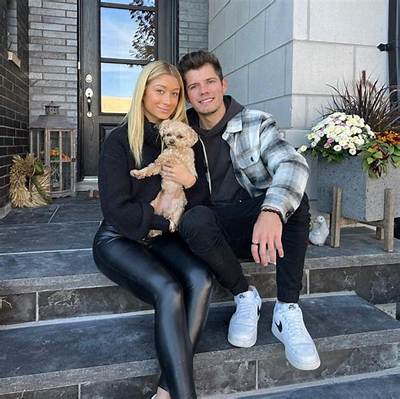 Briar Nolet and Her Boyfriend Colin Mcleod Surrendered Hearts to Each Others in Early