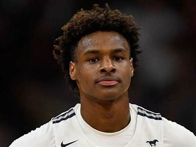 Bronny James Wiki, Height, Biography, Age, Net Worth, Girlfriend, Instagram