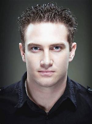 Bryce Papenbrook Bio, Wiki, Age, Height, Wife, Net Worth, Roles, Voices, Movies and Tv Shows