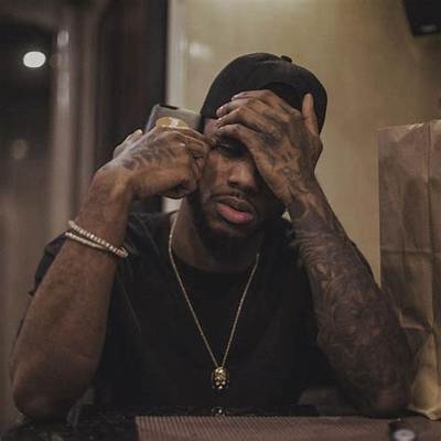 Bryson Tiller: Dating, Net Worth, Tattoos, Smoking & Body Facts