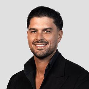 Cae Thomas Ray White Trg Net Worth, Wife Age and Wikipedia Bio