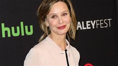 Calista Flockhart – Bio, Age, Son, Net Worth, Facts About Harrison Ford Wife