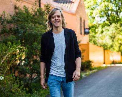Calle Hellevang Larsen Net Worth, Income, Salary, Earnings, Biography