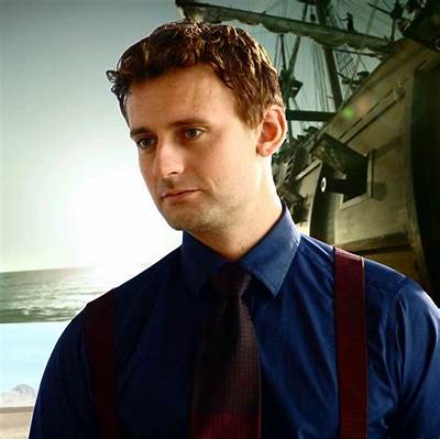 Callum Blue Biography, Age, Net Worth, Wife, Movies