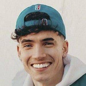 Cam Holmes Age: How Old Is Cam Holmes? Wikipedia Instagram