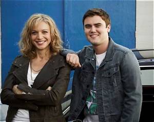 Cameron Bright: Girlfriend, Net Worth, Tattoos, Smoking & Body Facts