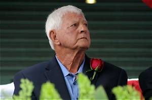 Carl Yastrzemski Net Worth, Income, Salary, Earnings, Biography