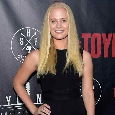 Carly Schroeder Bio, Wiki, Age, Height, Husband, General Hospital, Movies, and Net Worth.