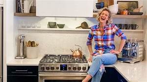 Carolyn Wilbrink Age: How Old Is Hgtv Farmhouse Facelift Star?