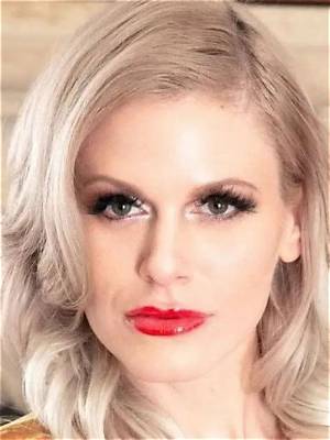 Casca Akashova Height, Weight, Net Worth, Age, Birthday, Wikipedia, Who, Instagram, Biography