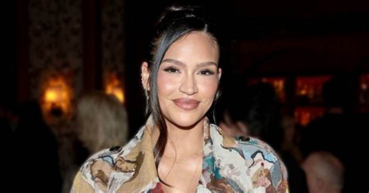 Cassie Ventura Fianc%C3%A9E Net Worth Tattoos Smoking 300. Jpg