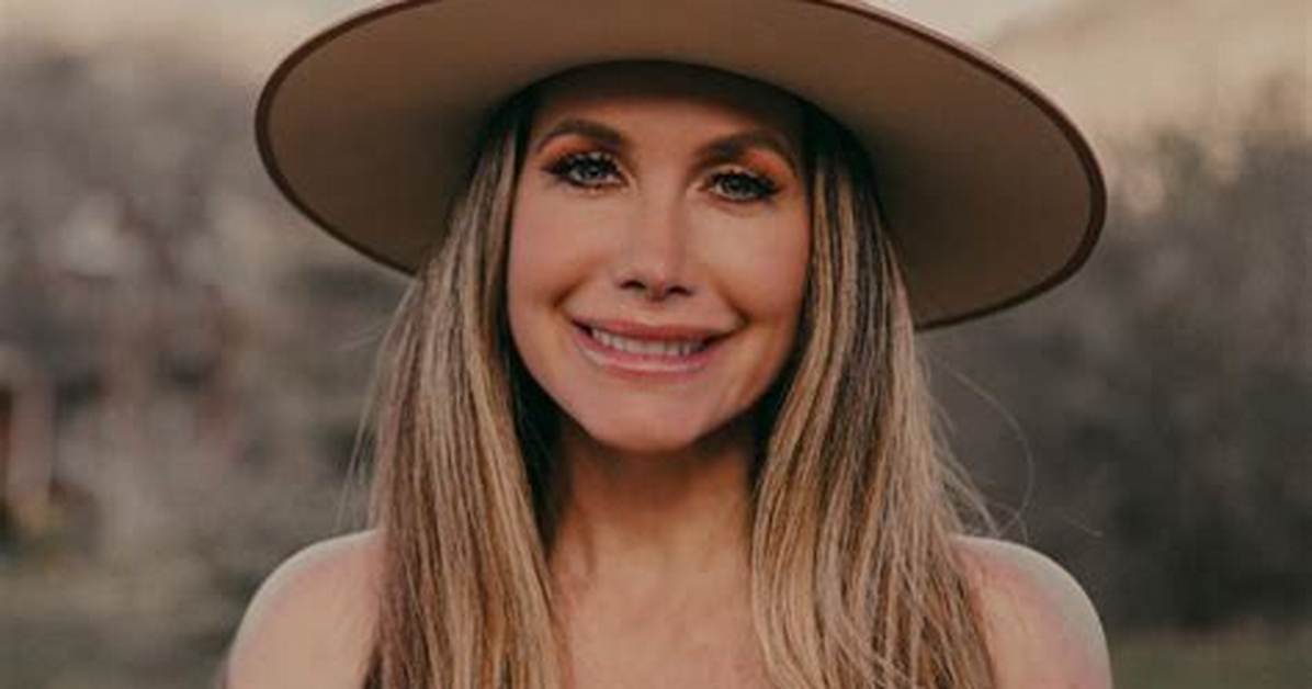 Channon Rose – Her Journey from an Abused Child to a Million Following Youtuber