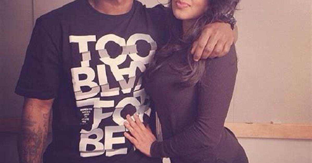 Charlamagne Tha God: Wife, Net Worth, Tattoos, Smoking & Body Facts