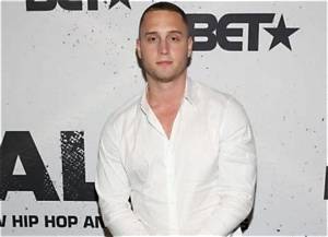 Chet Hanks Wiki, Age, Parents, Wife, Daughter, Baby Mama, Net Worth, Height, Family, Child, Wife Jamaican and Instagram