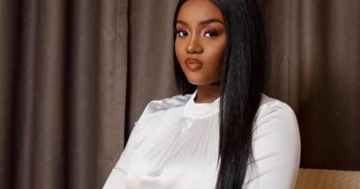 Chioma Davido Biography, Career, Age, Controversies and Net Worth.