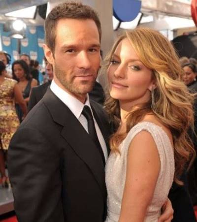 Chris Diamantopoulos’ Height, Net Worth, Wife Becki Newton