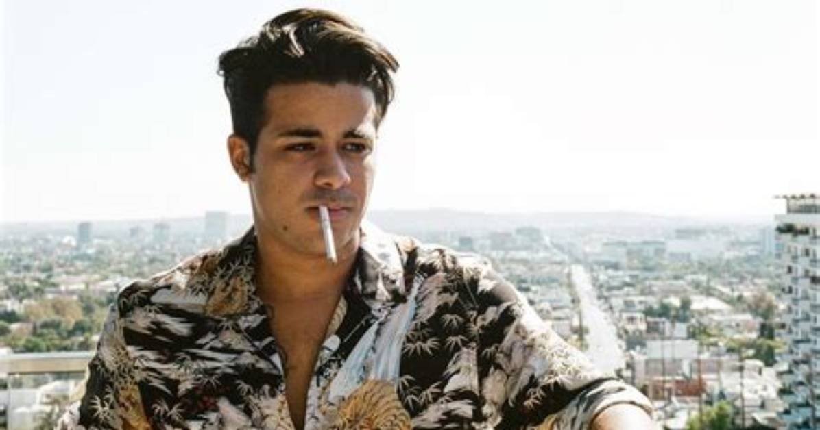 Christian Navarro: Dating, Net Worth, Tattoos, Smoking & Body Facts