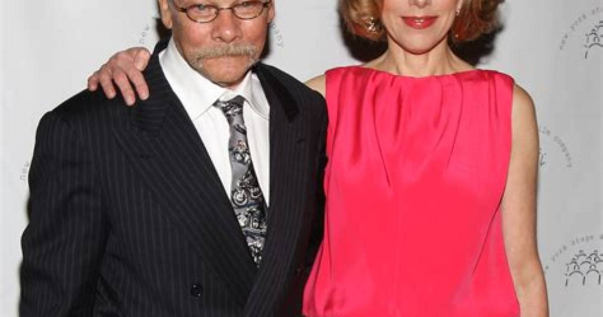 Christine Baranski: Dating, Net Worth, Tattoos, Smoking & Body Measurements