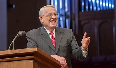 Chuck Swindoll Bio, Wiki, Age, Net Worth, Wife, Family, Pastor, Height