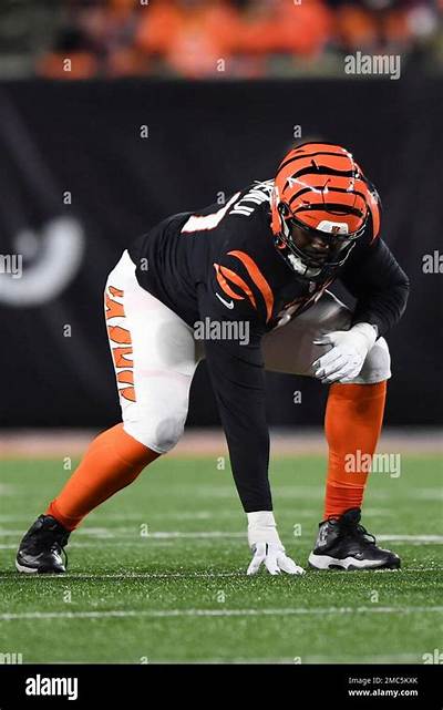 Cincinnati Bengals: Who Is Hakeem Adeniji Wife Kayla M. Adeniji? Meet the Couple on Instagram