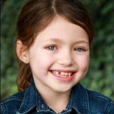 Claire Geare Age, Birthday, Parents, Wiki