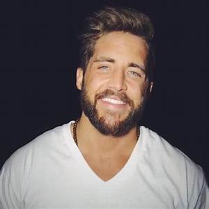 Clayton Jennings Wiki, Biography, Age, Height, Weight, Net Worth, Affair, Dating, Life, Trivia, Religion, Criticism