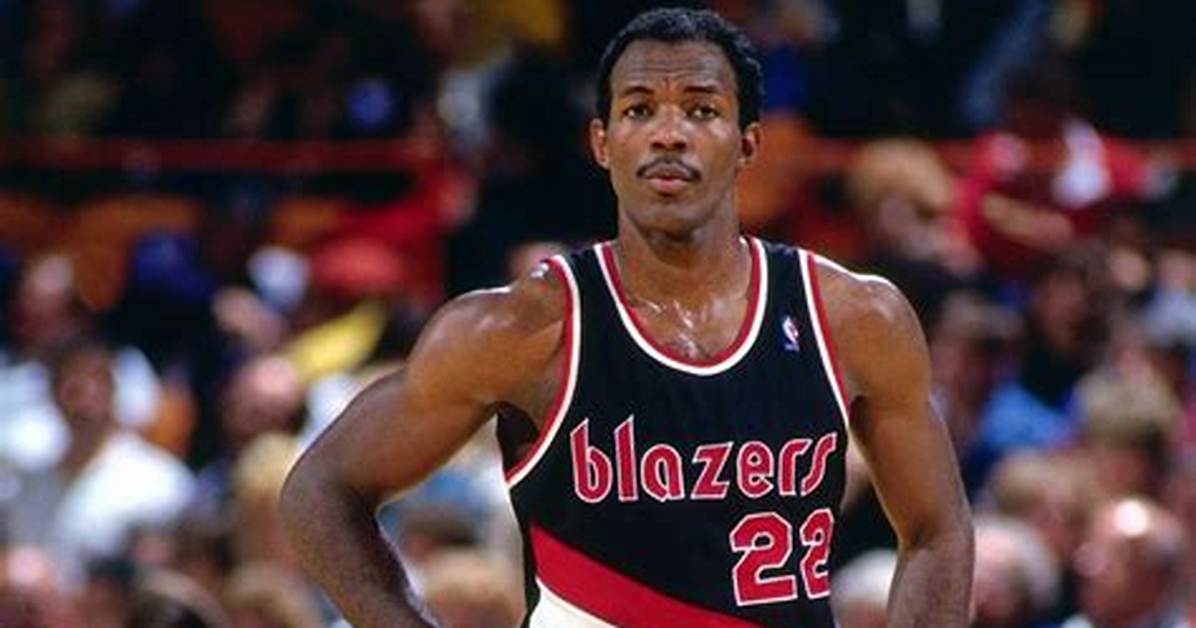 Clyde Drexler’s Net Worth, Biography, Career, Awards, Fact and Life Story