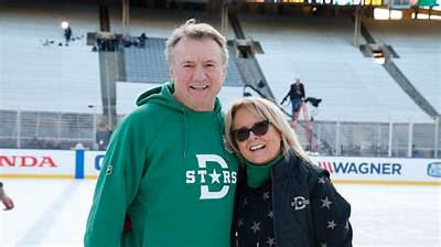 Coach: Who Is Bill Syder Wife Judy Snyder? Fans Are Curious About His Impressive Net Worth