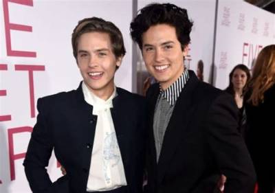 Cole and Dylan Sprouse – Bio, Net Worth, Friends, Family and Facts