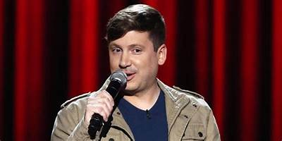 Comedian Dave Landau Wiki and Net Worth, Who Is He Married to?