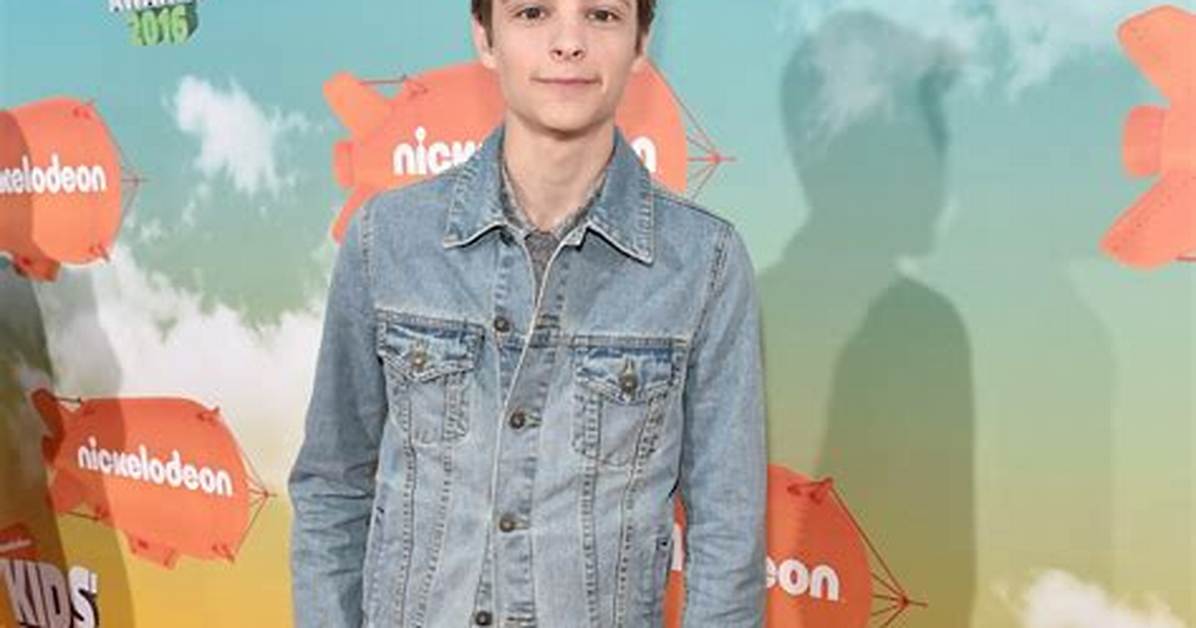 Corey Fogelmanis Height, Weight, Net Worth, Age, Birthday, Wikipedia, Who, Nationality, Biography