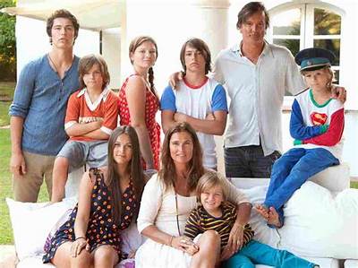 Cortney Novogratz Bio, Wikipedia, Age, Husband, Home, Wedding, and Net Worth