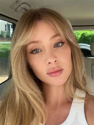 Daisy Keech (Model) Biography, Wiki, Age, Height, Weight, Boyfriend, Net Worth