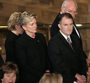 Daniel Mulhern: Jennifer Granholm Husband Age, Wiki, Biography and Net Worth