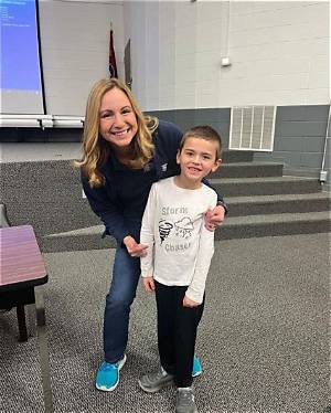 Danielle Breezy Bio, Wiki, Age, Real Name, Husband, Wkrn, Salary and Net Worth