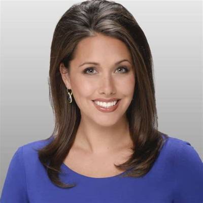 Danielle Lerner Husband, Weight Gain, Age, Engaged, Pregnant, Bio, Married