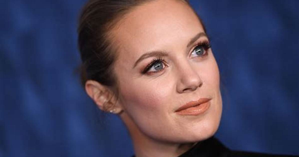 Danielle Savre Height, Weight, Net Worth, Age, Birthday, Wikipedia, Who, Instagram, Biography