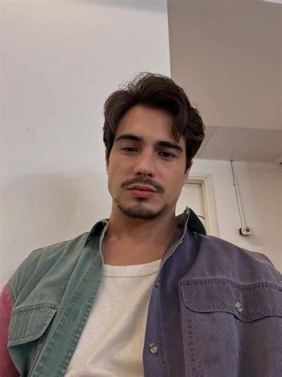 Danilo Mesquita Height, Instagram, Gay, Age, Wiki, Biography, Girlfriend