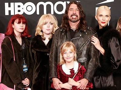 Dave Grohl’s Family: Who Are His Daughters and What Are They up to?