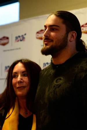 David Bakhtiari Parents Debbie and Karl Bakhtiari Raised Him in California