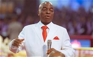 David Oyedepo Net Worth, Ministries, Jr. , Books, Bio, Wiki, Age, Wife, Son