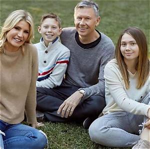 Dayna Devon Husband: Know About Her Age, Salary and Net Worth
