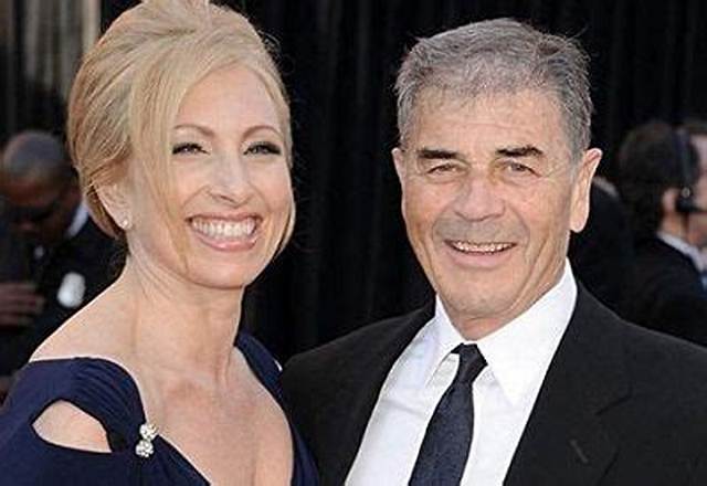 Denise Grayson Wikipedia, Biography, Age: Robert Forster Girlfriend, – Is She Married?