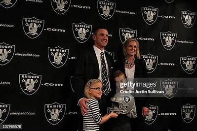 Dennis Allen Kids, Son Garrison & Daughter Layla, Wife Alisson Allen