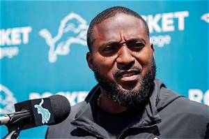 Deshea Townsend Salary as Vikings Coach, More on Coach’s Family Life